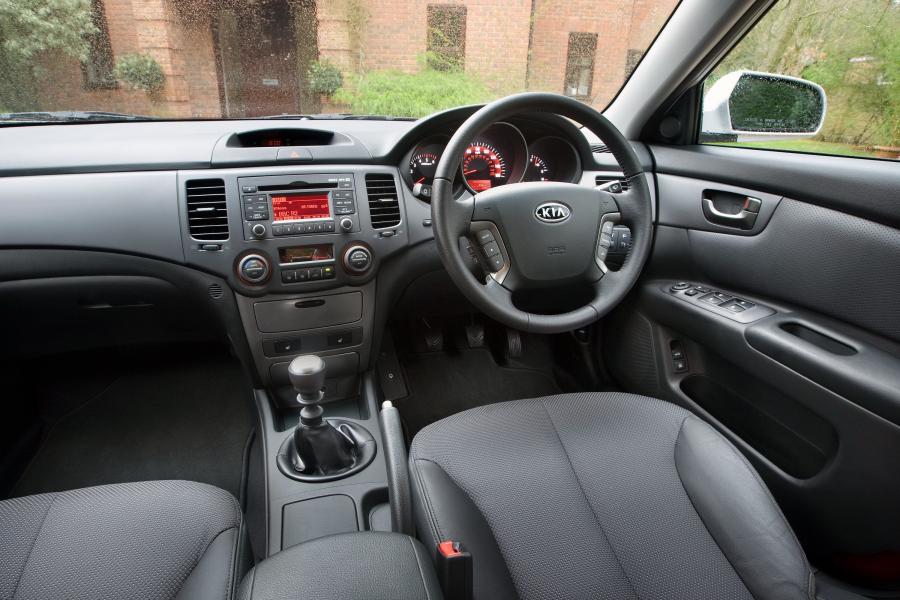  Kia Magentis 2009 года  (фото 8 из 108)